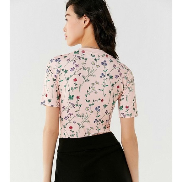 Adidas Original pink floral bodysuit NWT - Picture 4 of 8